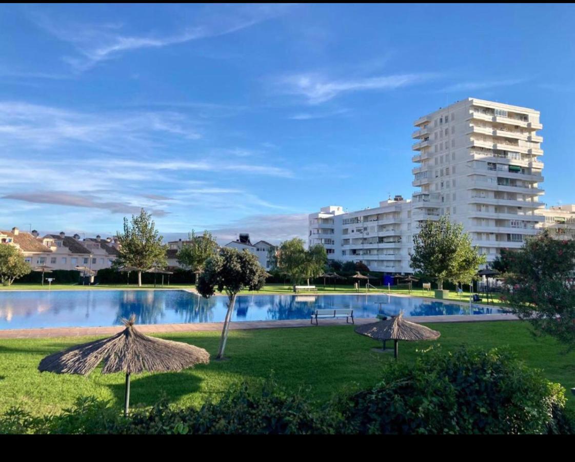 Apartamento Frente Al Mar, Preciosas Vistas, Piscinas , Valdelagrana El Puerto de Santa María Exterior foto