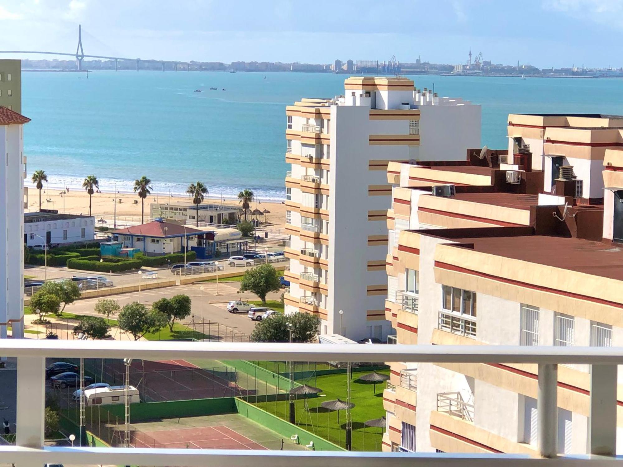 Apartamento Frente Al Mar, Preciosas Vistas, Piscinas , Valdelagrana El Puerto de Santa María Exterior foto